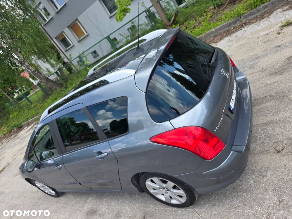 Peugeot 308 1.6 HDi Premium - 14