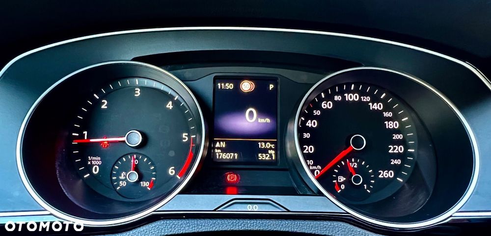 Volkswagen Passat Variant 2.0 TDI SCR 4Motion DSG Highline - 21