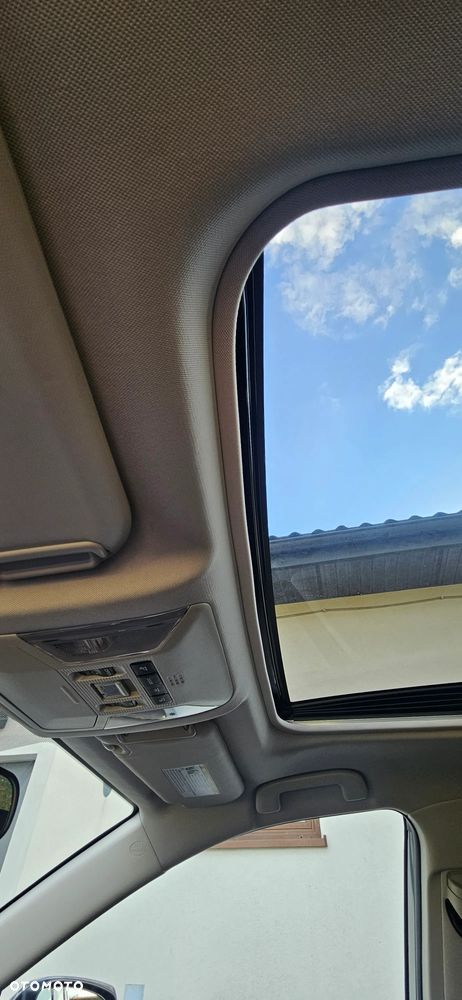 Toyota RAV4 - 21