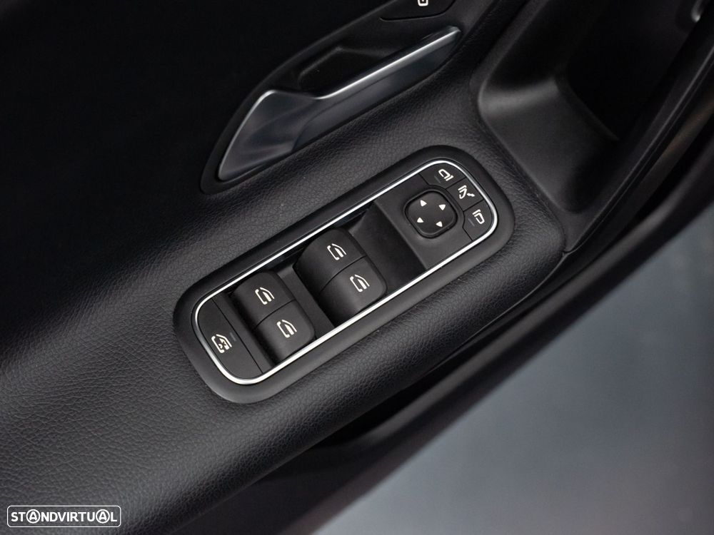 Mercedes-Benz A 200 Limousine Style Aut. - 17