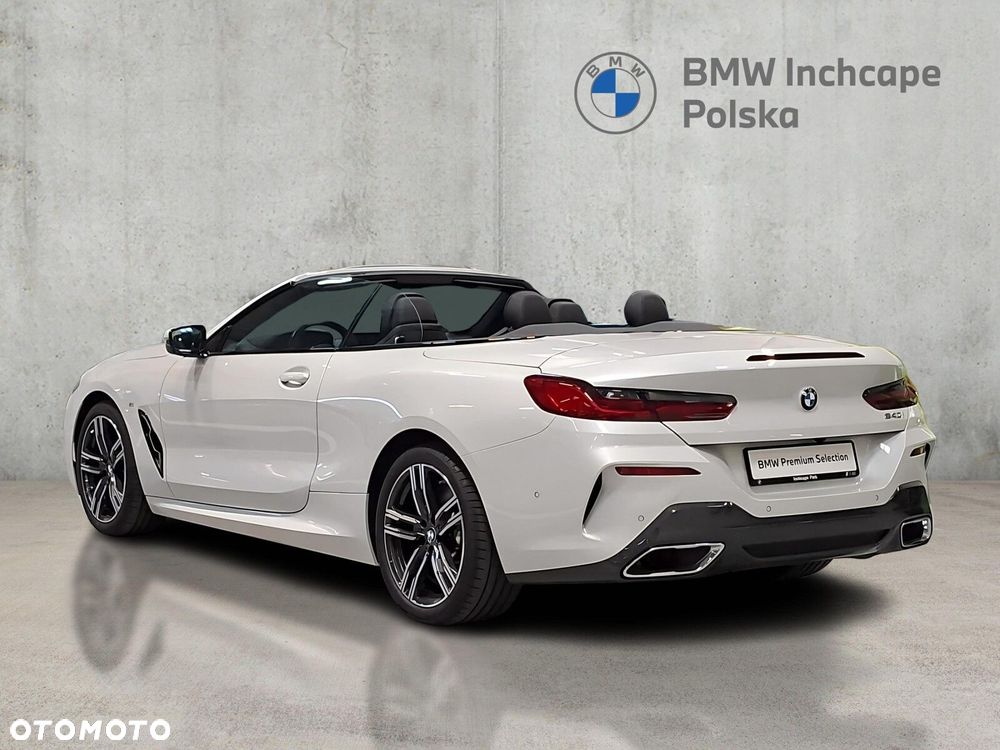 BMW Seria 8 840i - 3