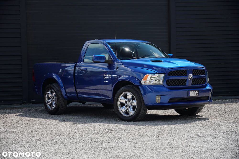 Dodge RAM - 1