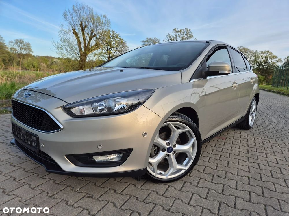 Ford Focus 1.0 EcoBoost STart-Stopp-System TITANIUM - 5