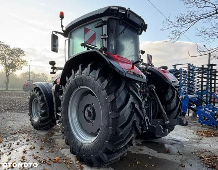 Massey Ferguson MF 8S.205 Dyna-VT EXCLUSIVE - 4