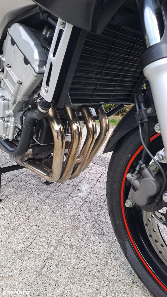 Yamaha FZ - 26
