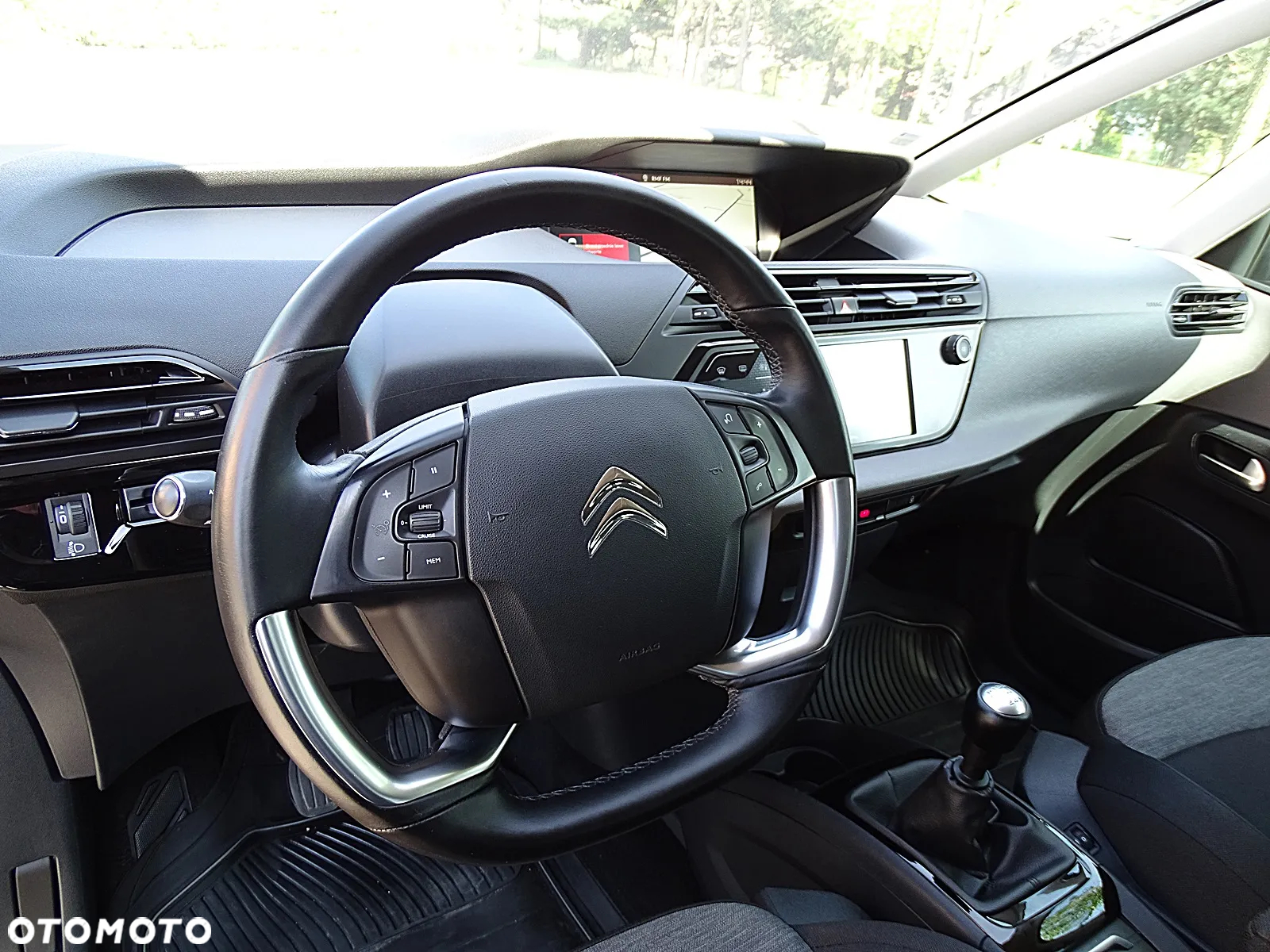 Citroën C4 Grand Picasso 2.0 BlueHDi Exclusive - 28