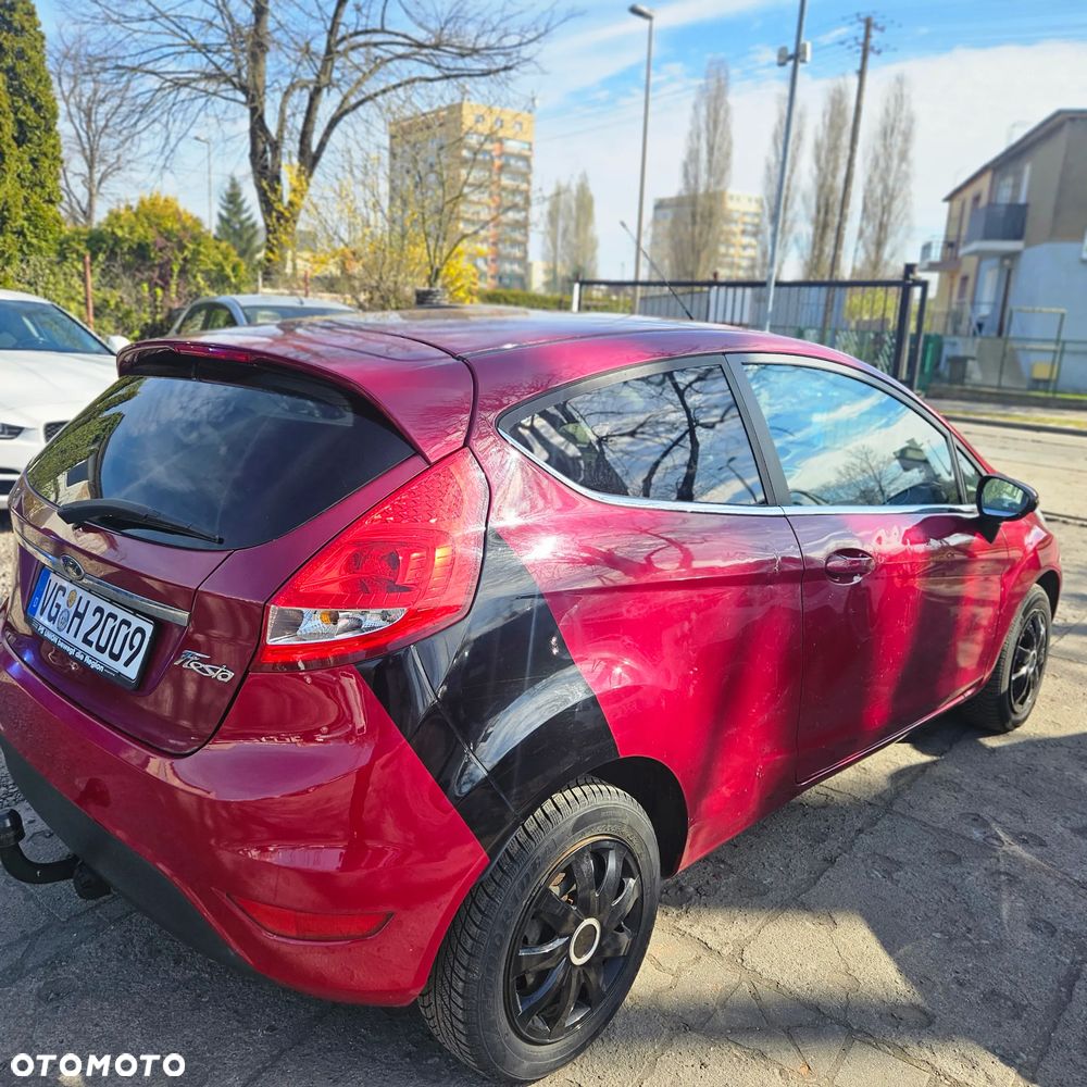 Ford Fiesta 1.25 Titanium - 10