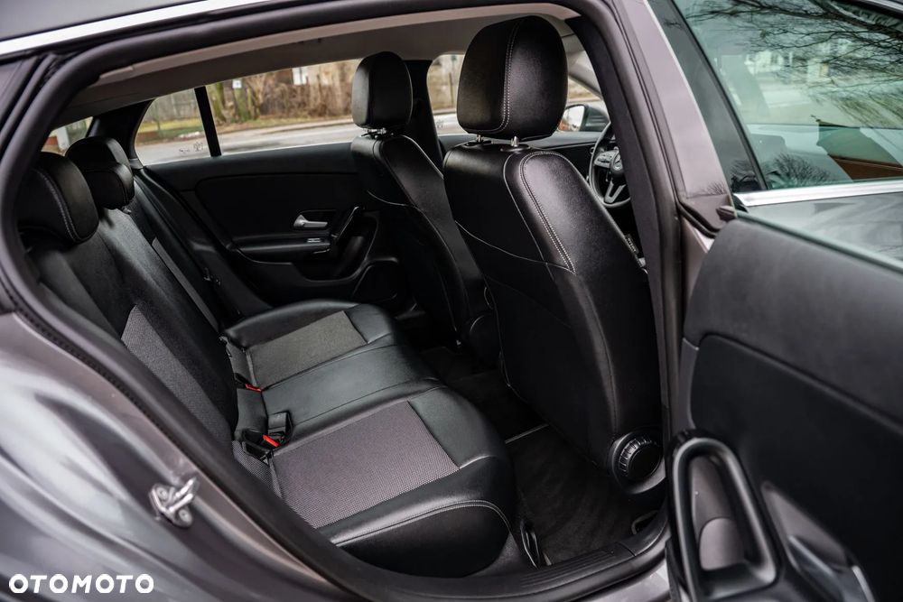 Mercedes-Benz CLA 180 d 7G-DCT Edition 2020 - 23
