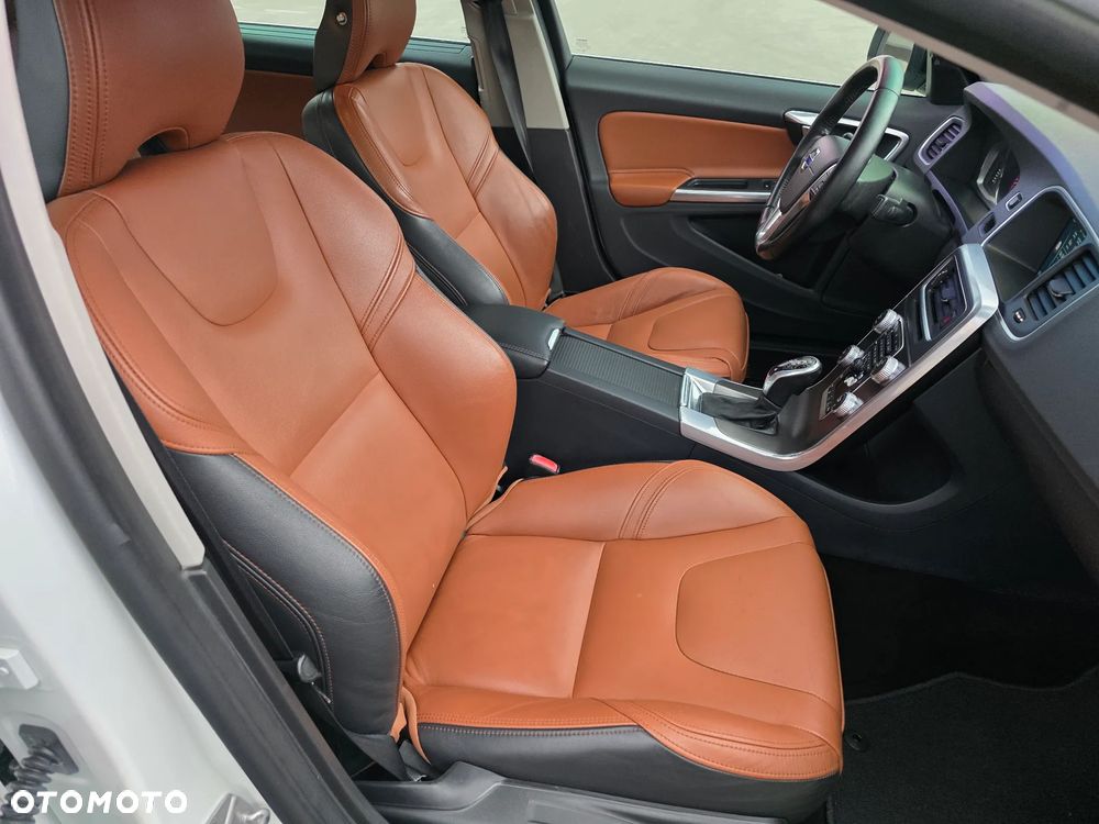 Volvo S60 2.5 T5 AWD - 10