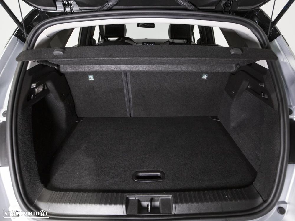 Renault Captur 1.0 TCe Techno Bi-Fuel - 11