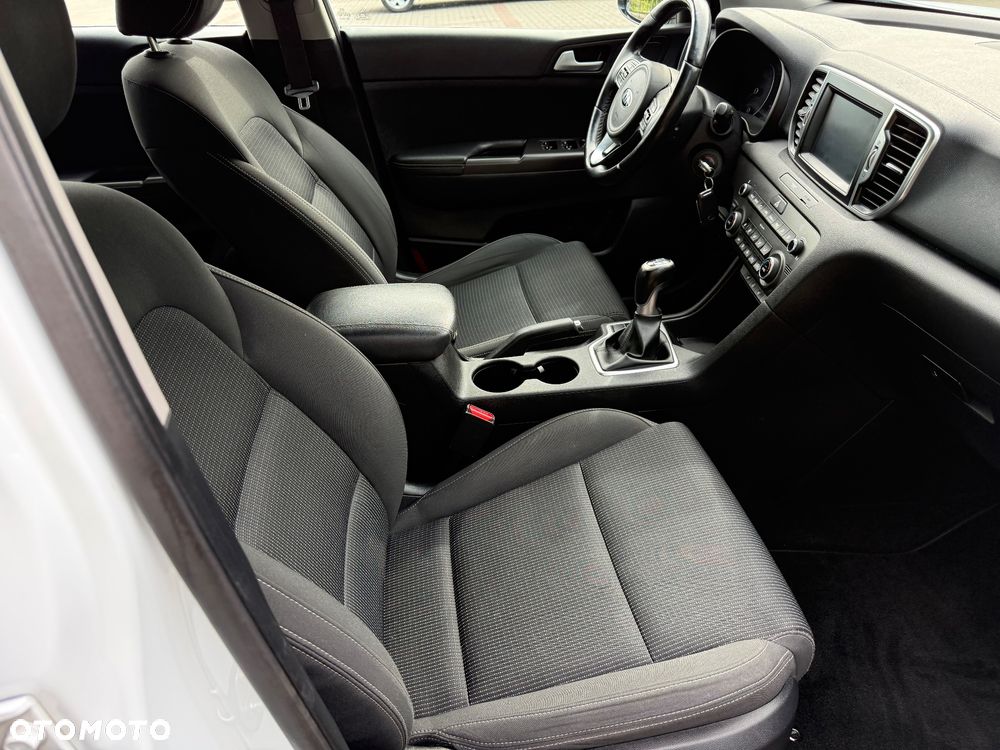 Kia Sportage - 10