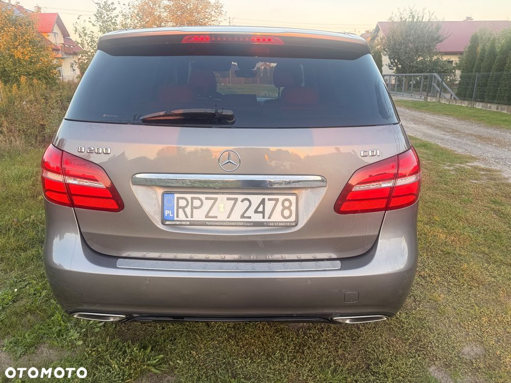 Mercedes-Benz Klasa B 200 (CDI) d AMG Line - 4