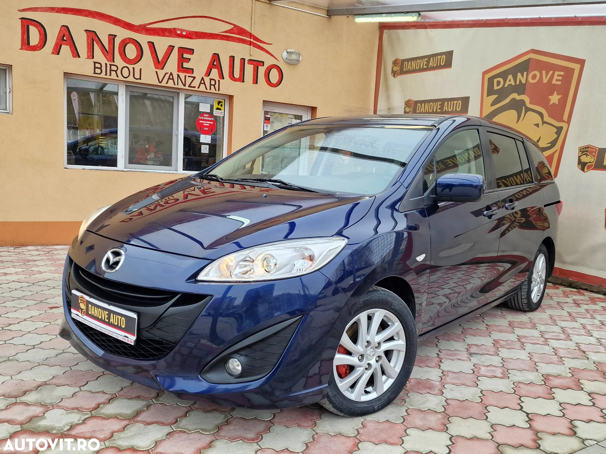 Mazda 5 - 9