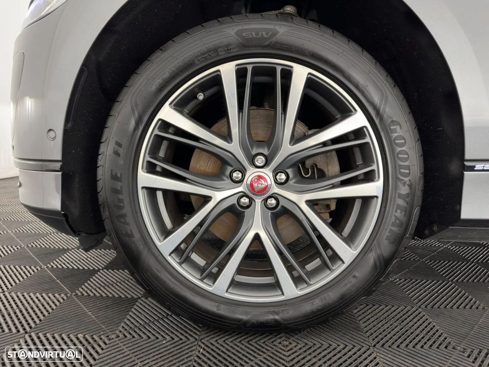 Jaguar I-Pace EV400 AWD HSE - 9