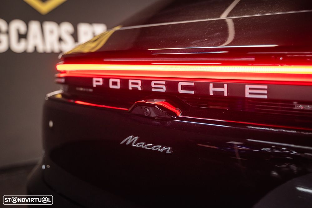 Porsche Macan Electric - 31
