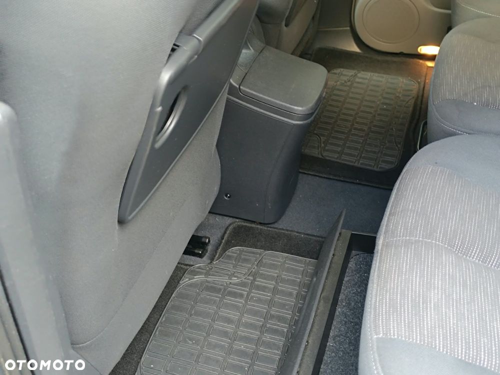 Renault Scenic - 13