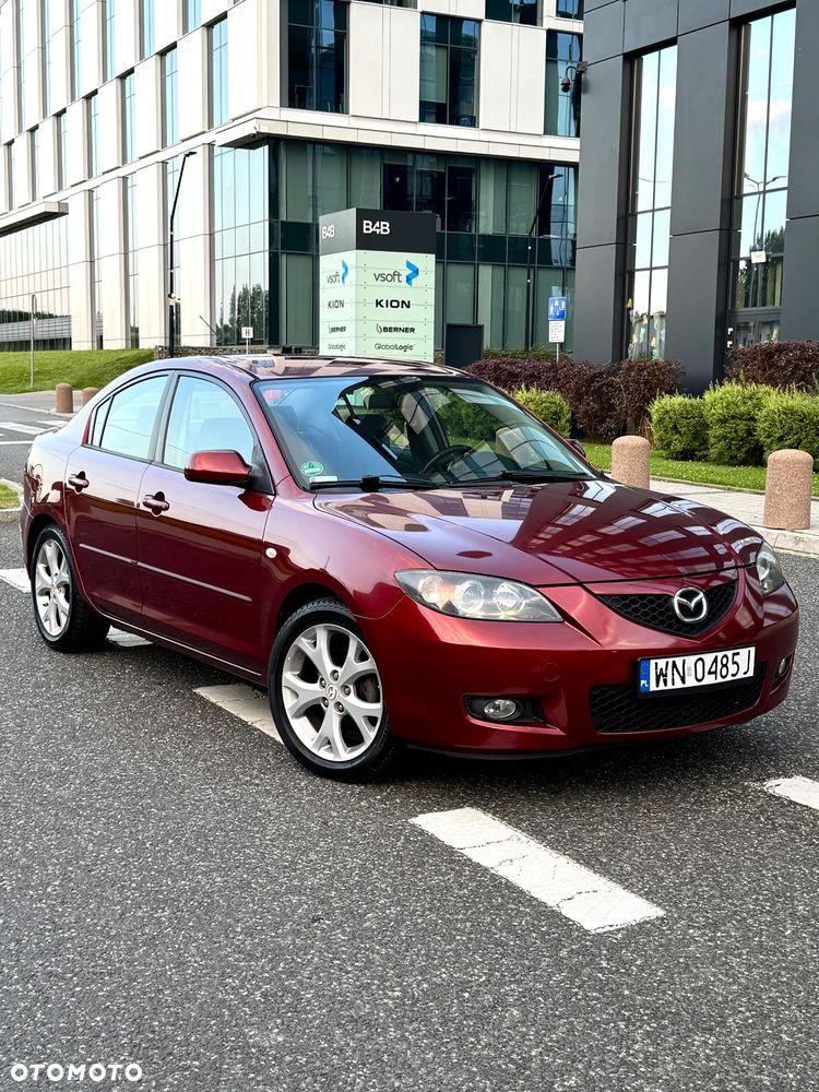 Mazda 3 2.0 Exclusive + - 1