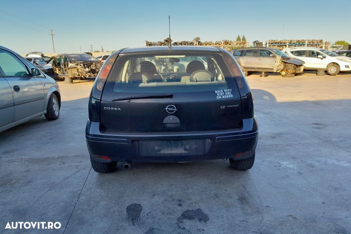 Dezmembrez Opel Corsa C [2000 - 2003] Hatchback 5-usi 1.2 MT (75 hp) - 4