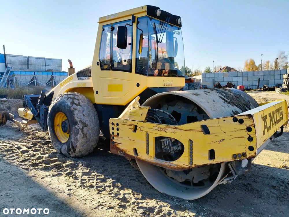 Bomag BW 213 DH-4 - 2