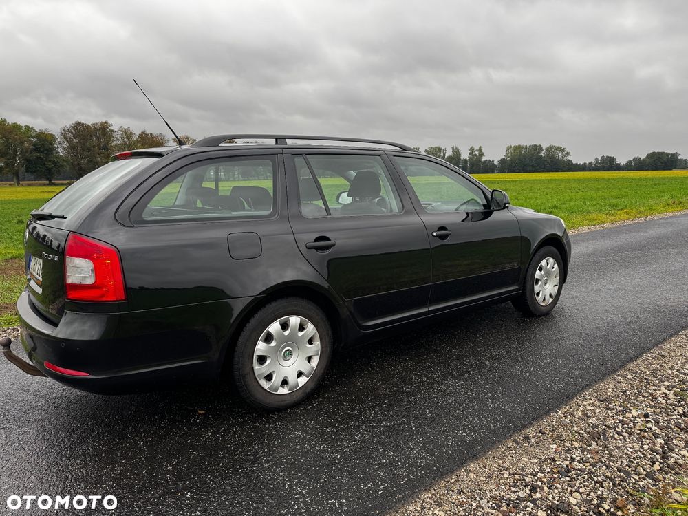 Skoda Octavia Combi 1.4 TSI Ambiente - 10