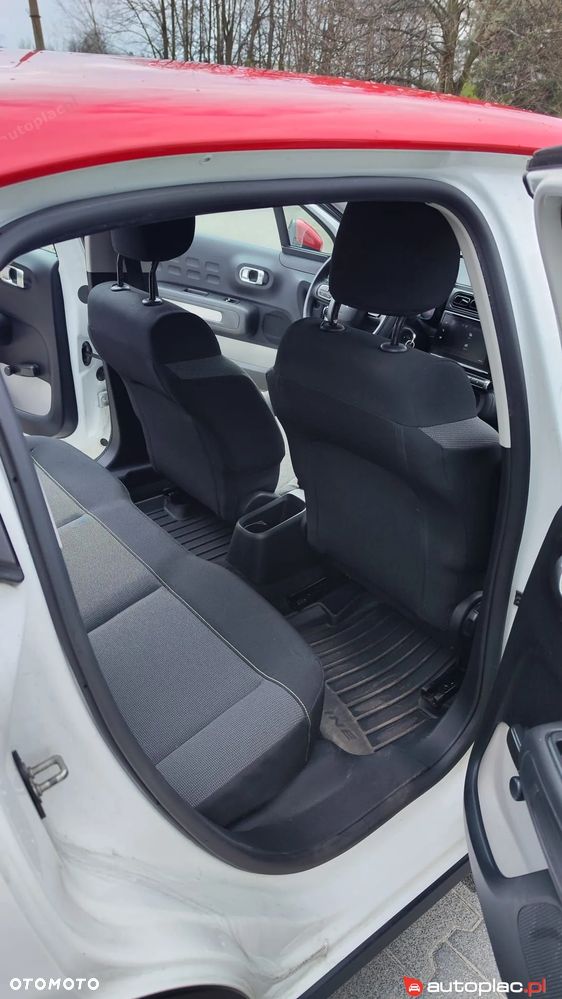 Citroën C3 1.2 PureTech Shine - 17