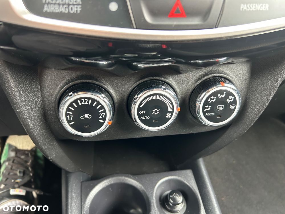 Mitsubishi ASX 1.6 DI-D 4WD Top - 23