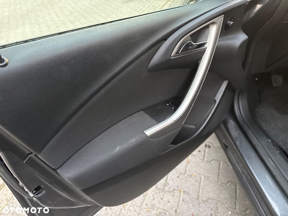 Opel Astra III 1.7 CDTI EcoFLEX - 10