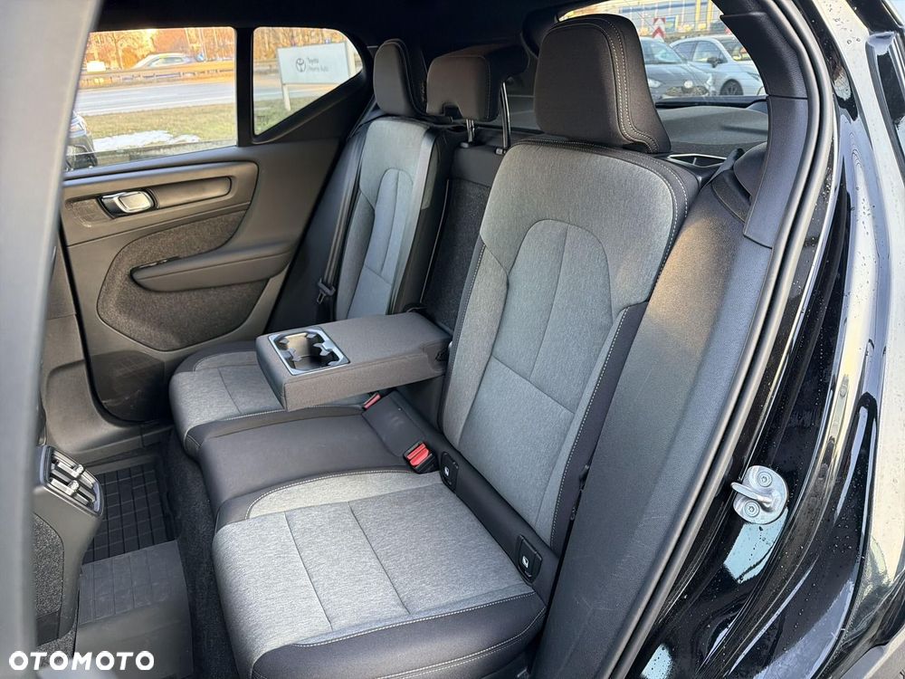 Volvo XC 40 B3 Core - 19