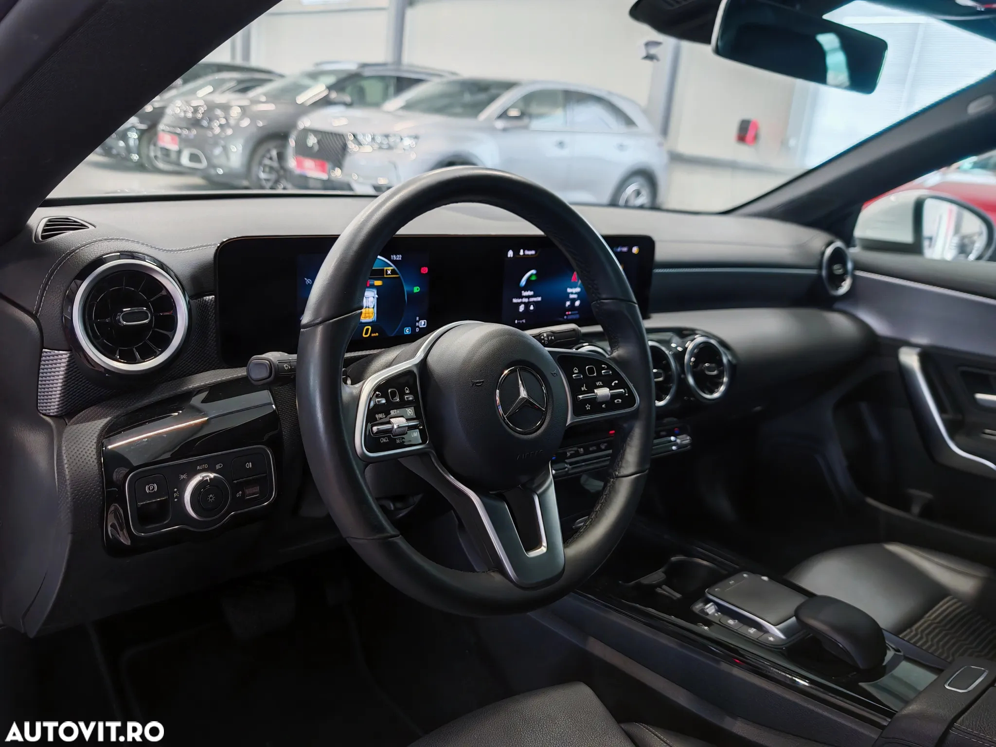 Mercedes-Benz CLA 180 7G-DCT - 8