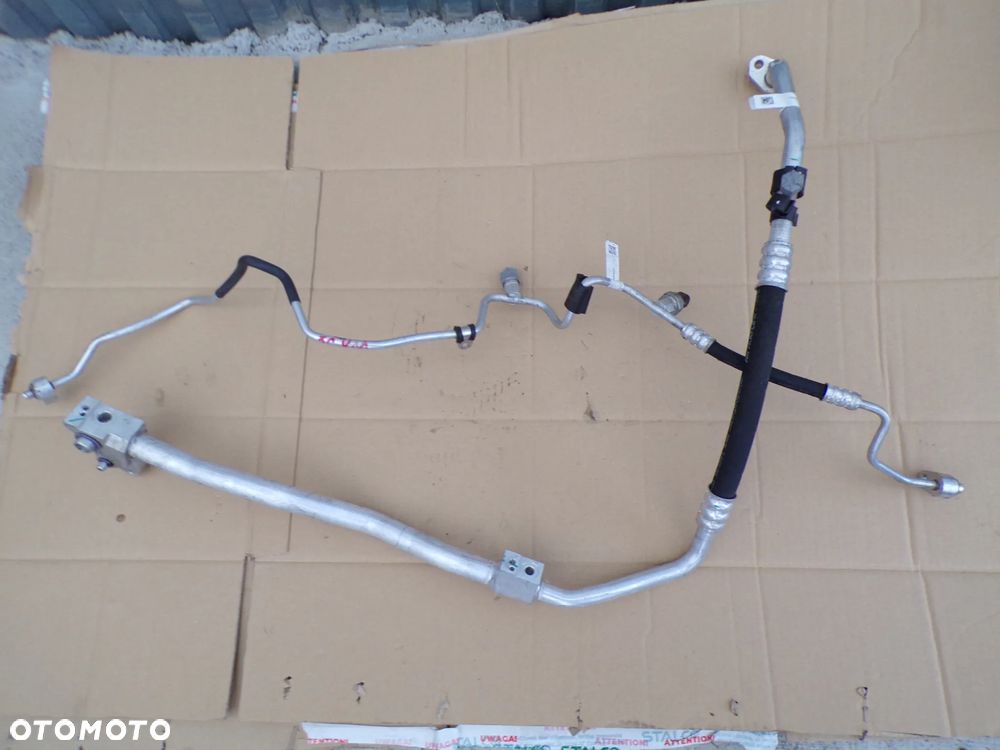 2 x RURKA PRZEWÓD KLIMATYZACJI BMW X1 U11 - 1