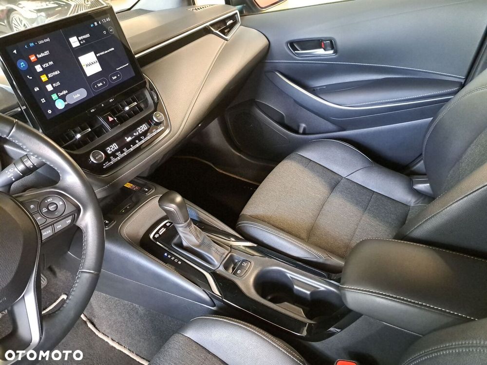 Toyota Corolla 1.8 Hybrid Style - 31