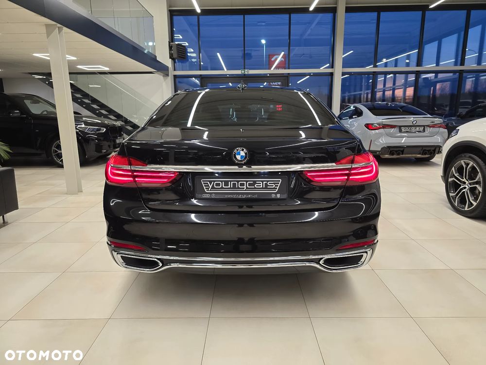 BMW Seria 7 730d xDrive - 6