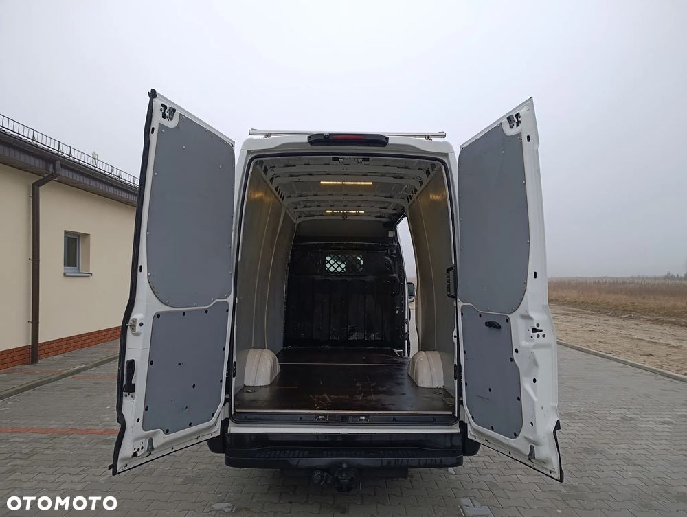 Iveco 35s18 - 7