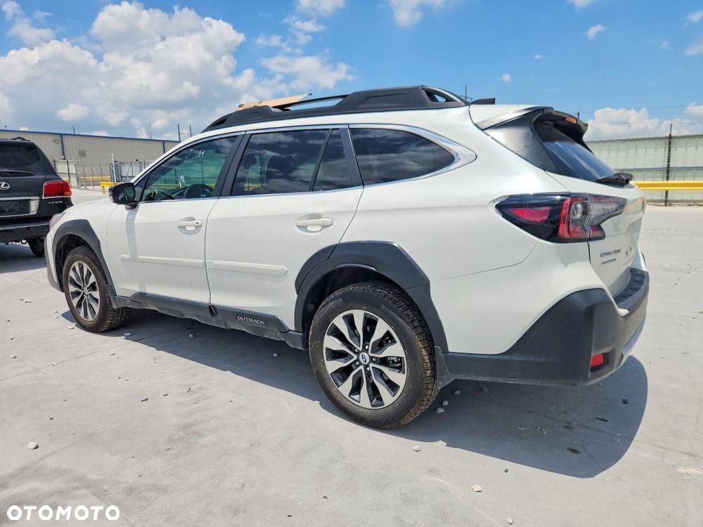 Subaru Outback 2.5i Lineartronic Active - 3
