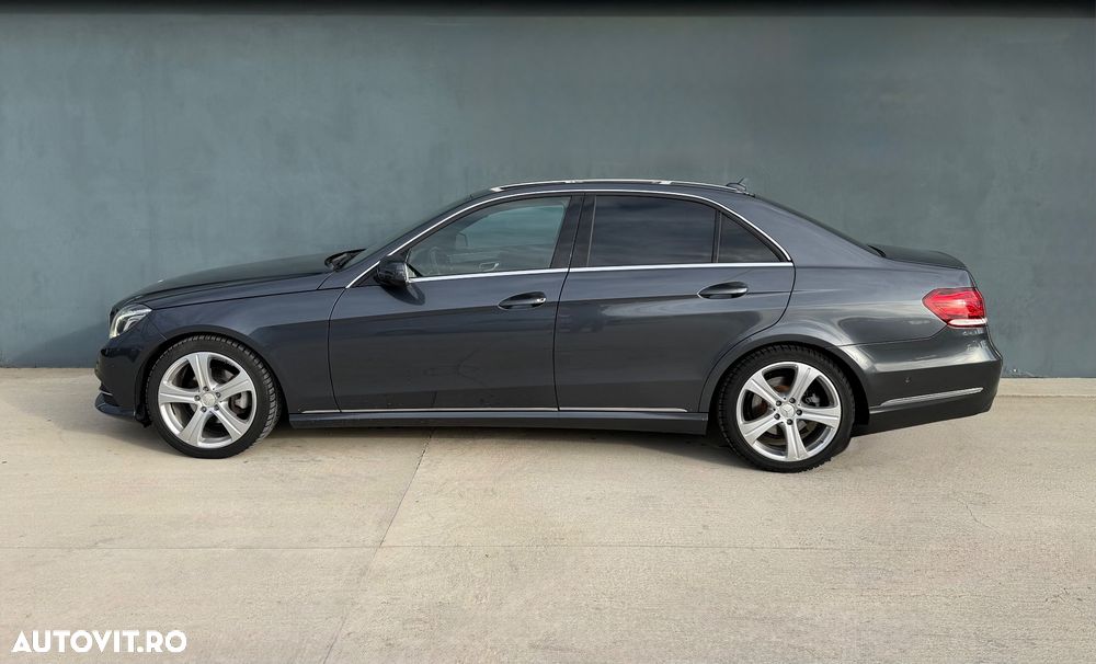 Mercedes-Benz E - 10