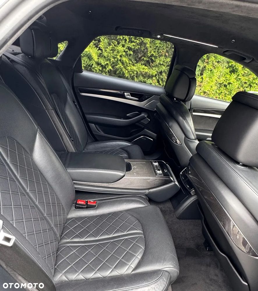 Audi A8 4.2 TDI Quattro - 9