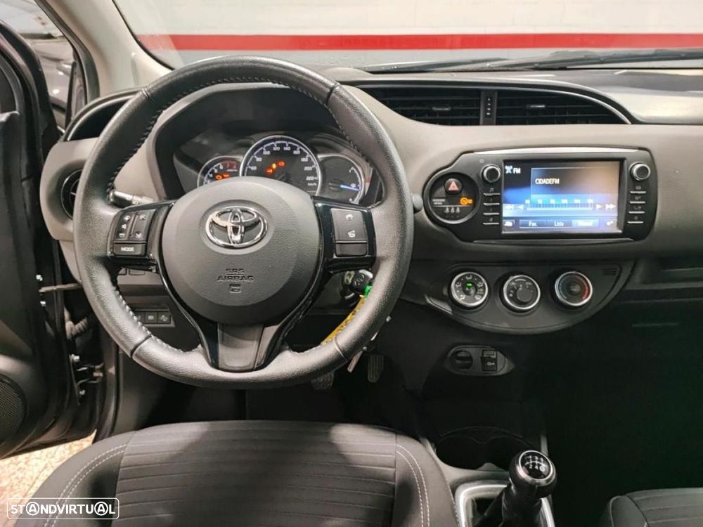 Toyota Yaris 1.0 VVT-i Comfort - 4