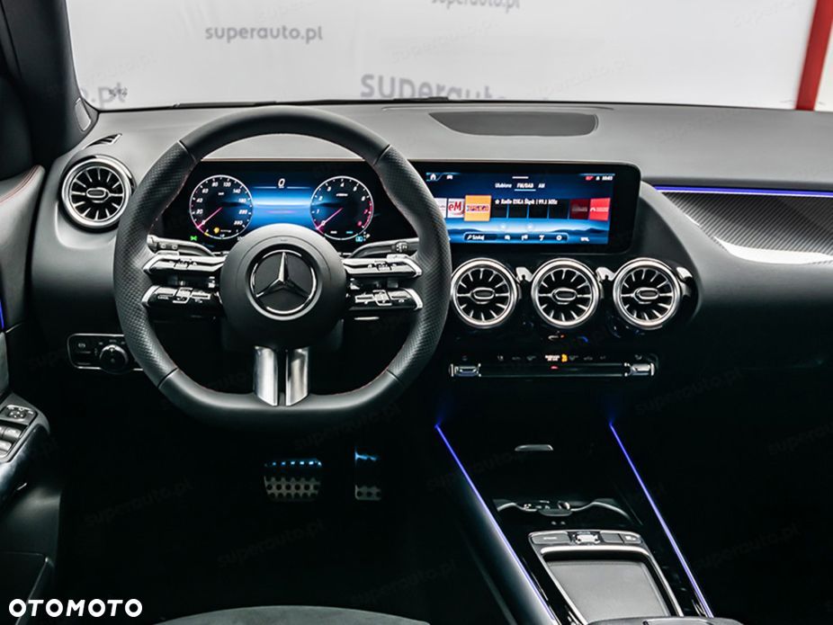 Mercedes-Benz GLA 200 AMG Line - 10