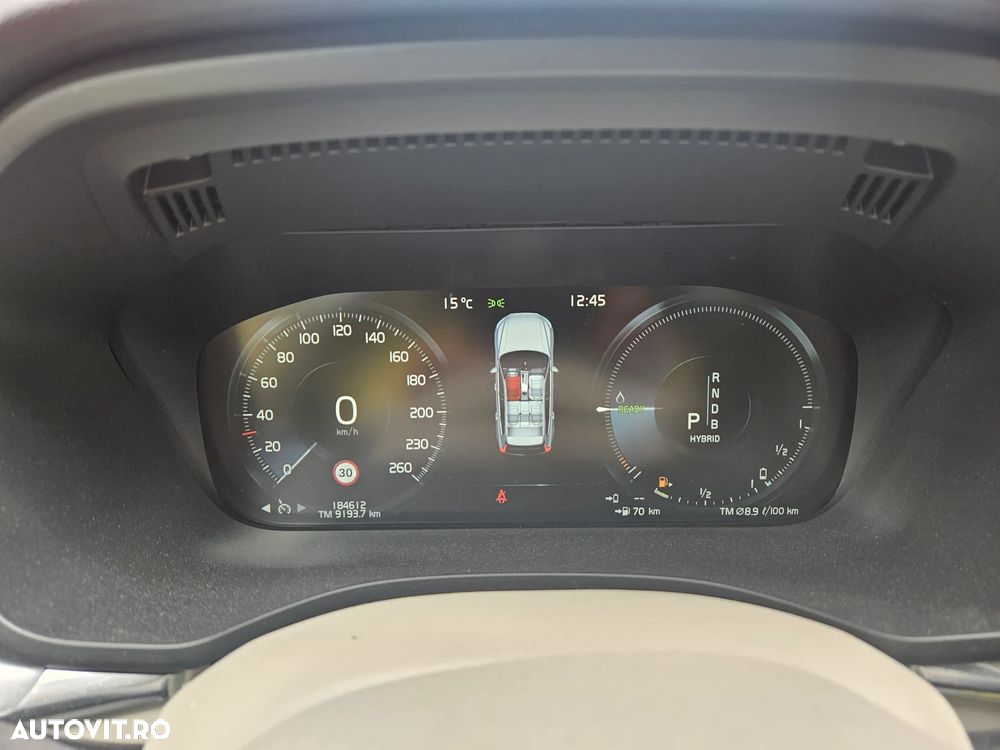 Volvo XC 60 T8 Twin Engine AWD R-Design - 7