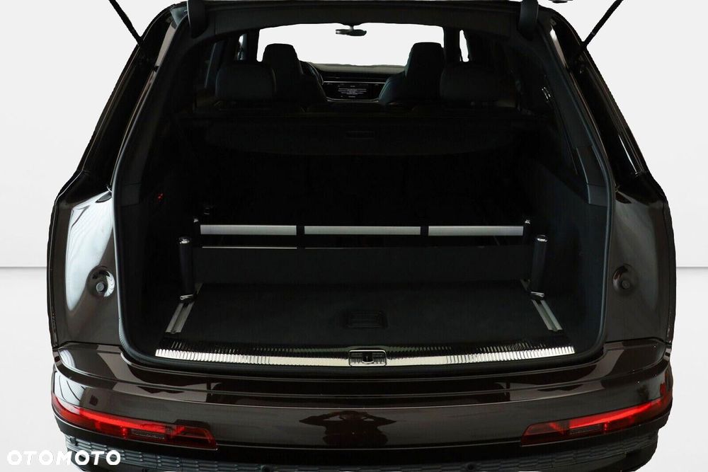 Audi Q7 - 8
