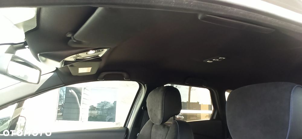 Renault Captur ENERGY TCe 120 LIMITED - 17