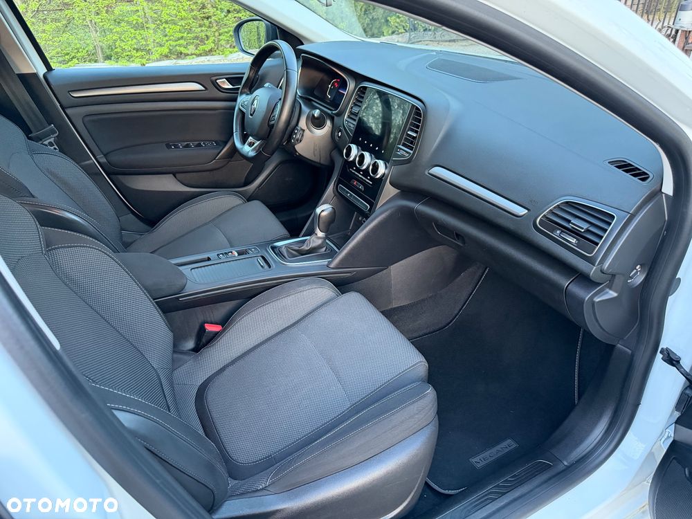 Renault Megane - 9
