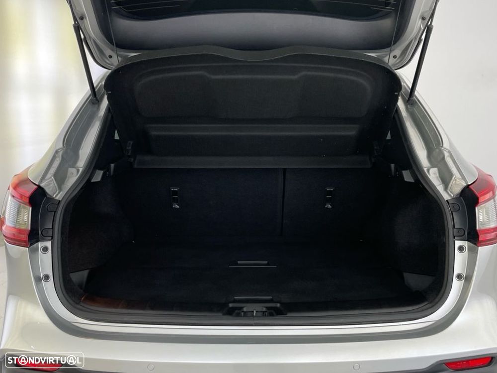 Nissan Qashqai 1.5 dCi N-Connecta - 13