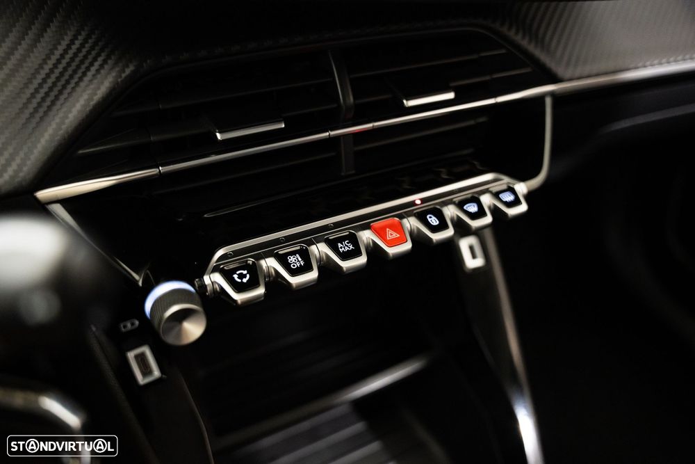 Peugeot 2008 1.2 PureTech Active - 15