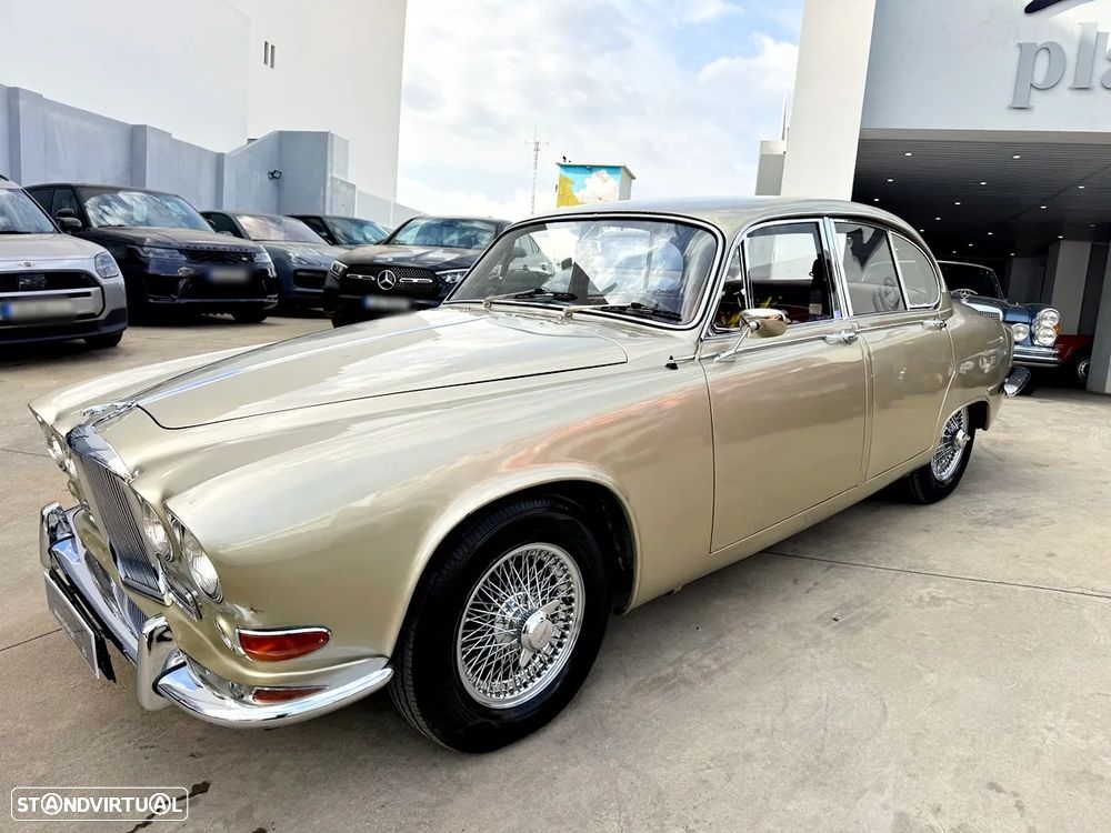 Jaguar 420G - 7