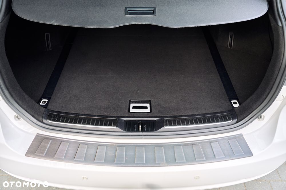 Toyota Avensis 2.0 D-4D Executive - 19