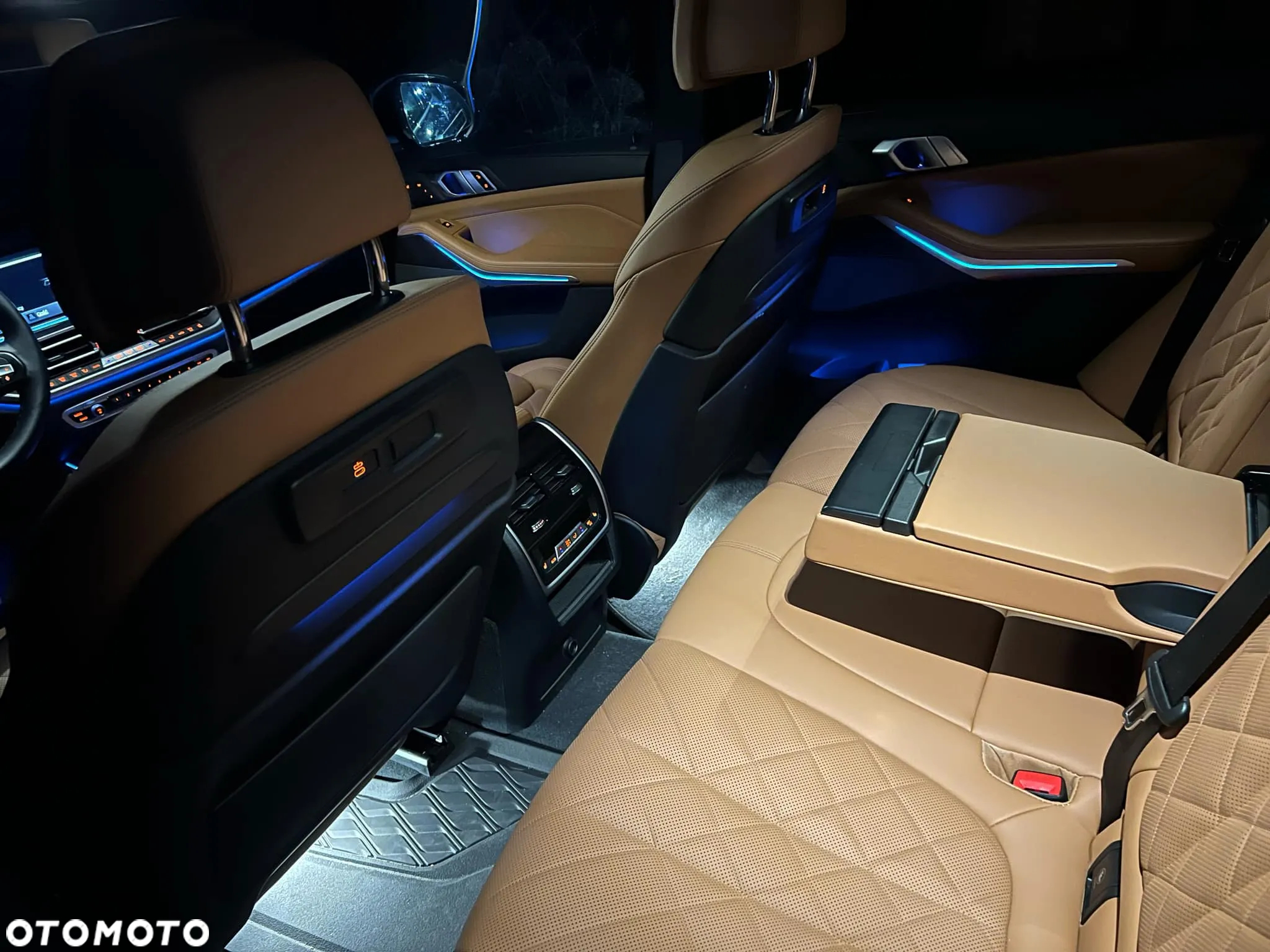BMW X5 xDrive50e - 16