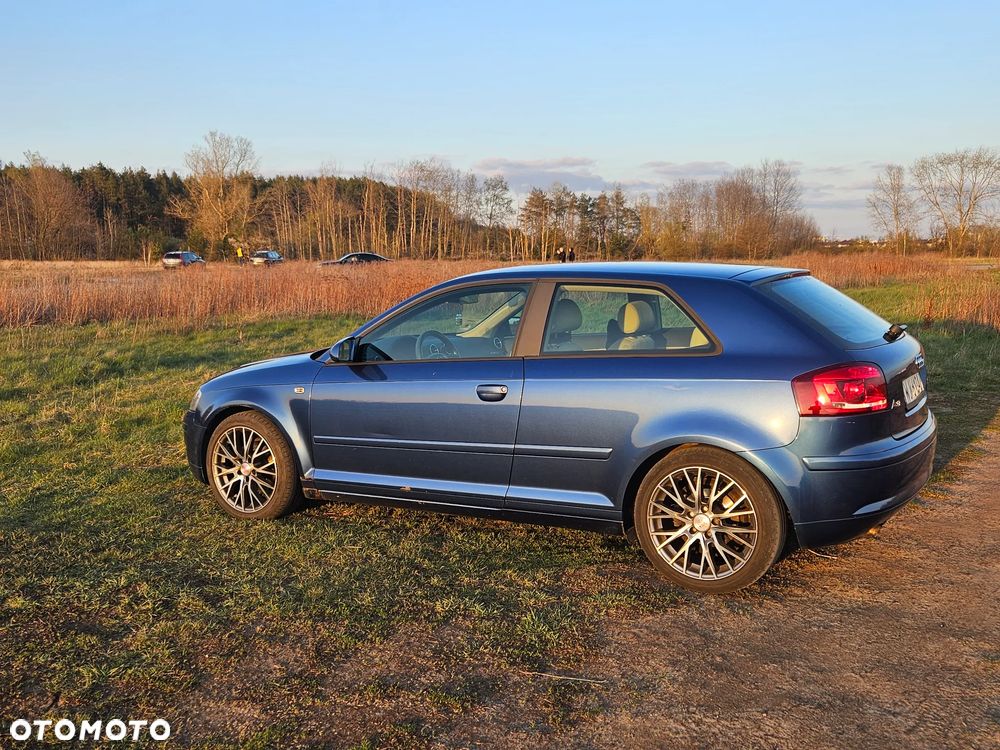 Audi A3 3-drzwiowe 1.9 TDI Attraction - 4