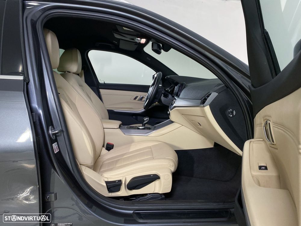 BMW 330 e Auto - 16
