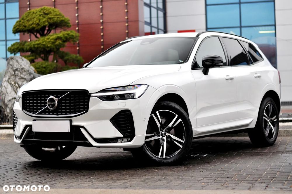 Volvo XC 60 B4 D AWD Ultimate Dark - 8